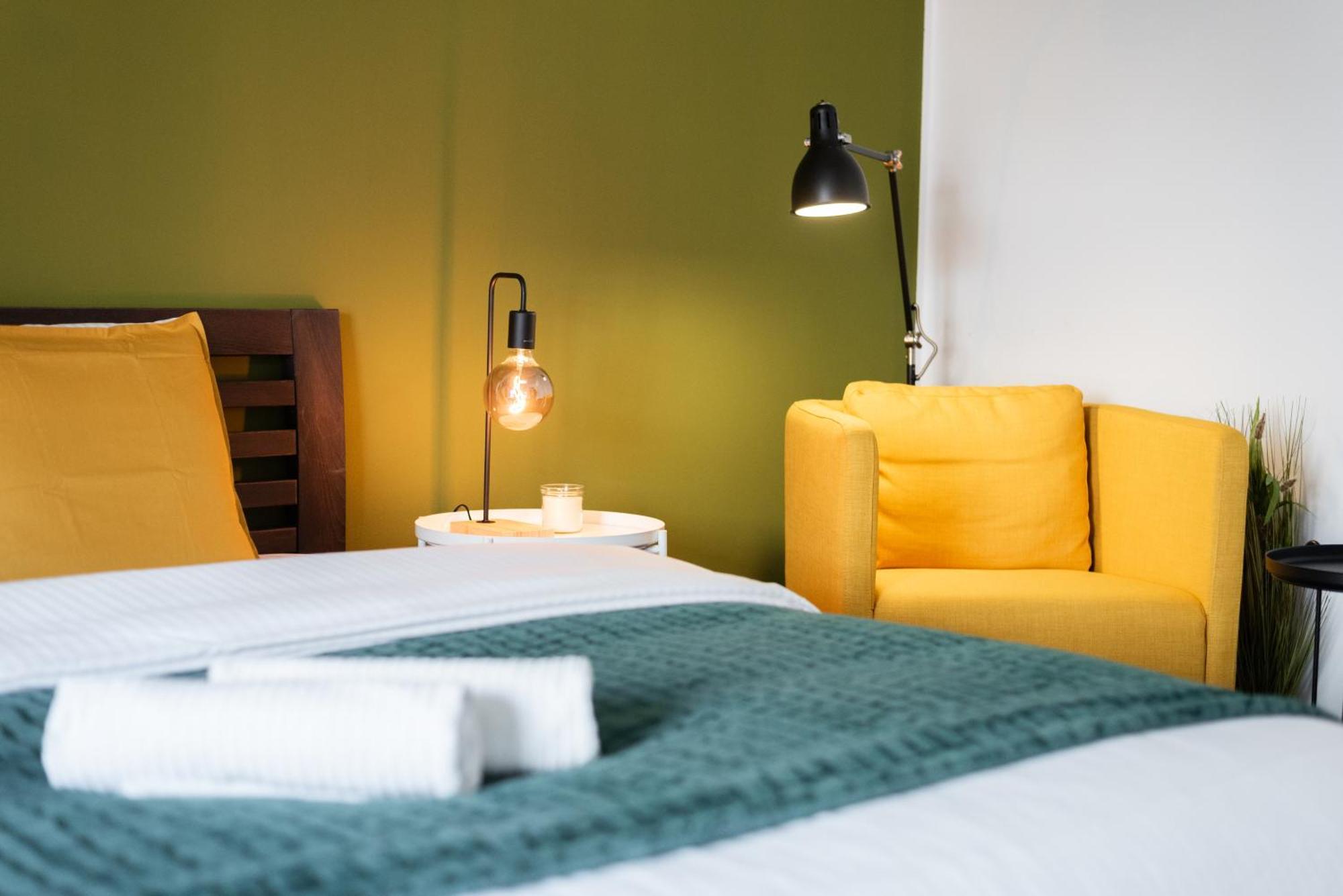 Spacious Apartments Near Karlin Square Prag Exterior foto