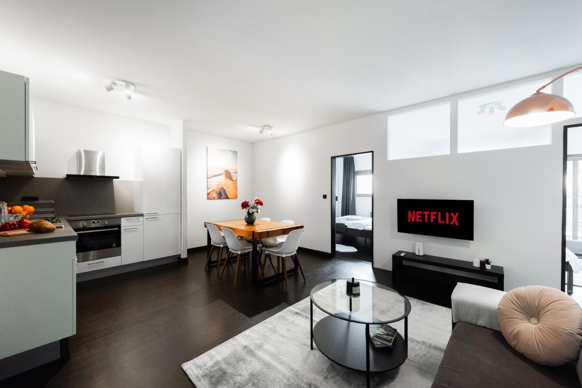 Spacious Apartments Near Karlin Square Prag Exterior foto
