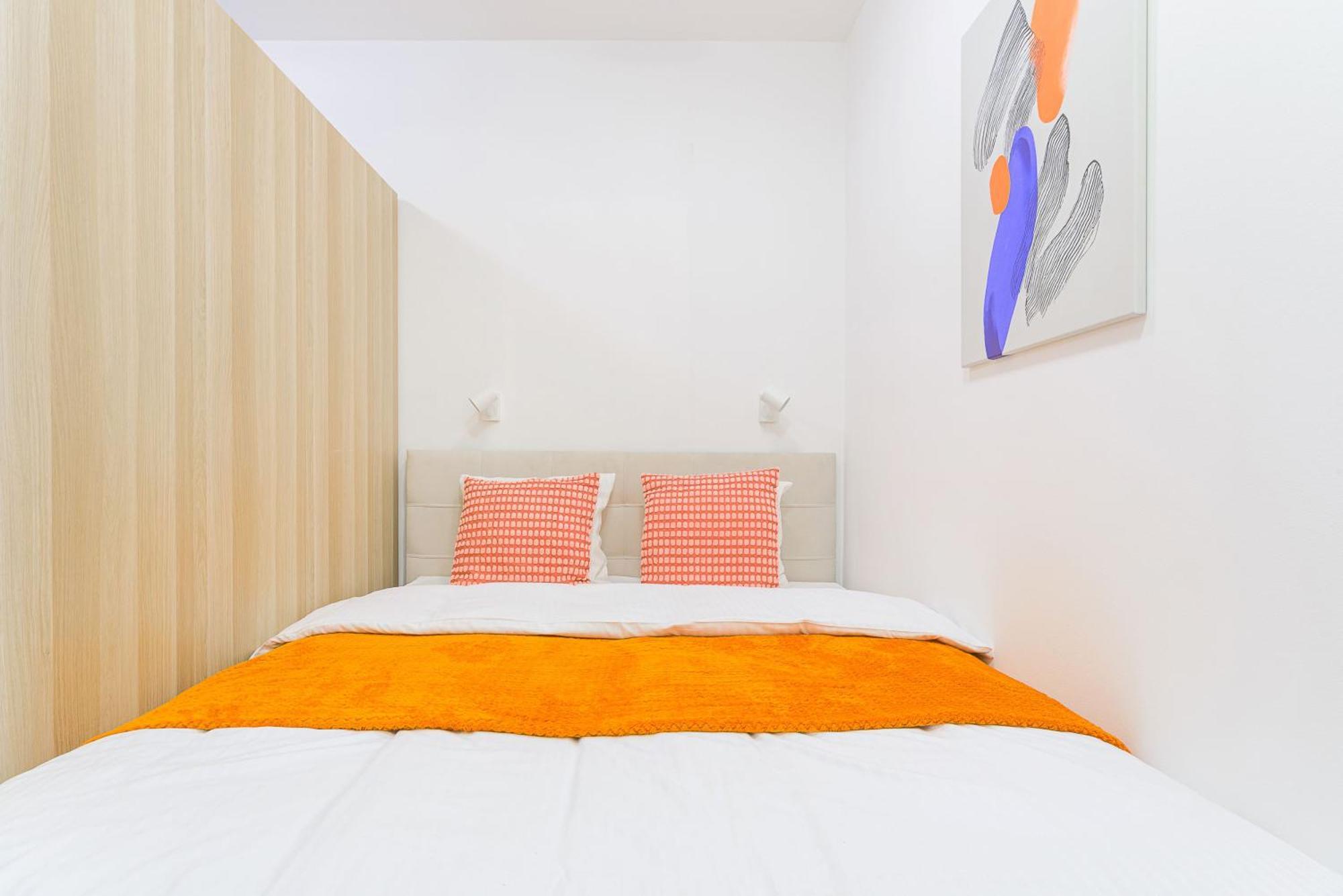 Spacious Apartments Near Karlin Square Prag Exterior foto