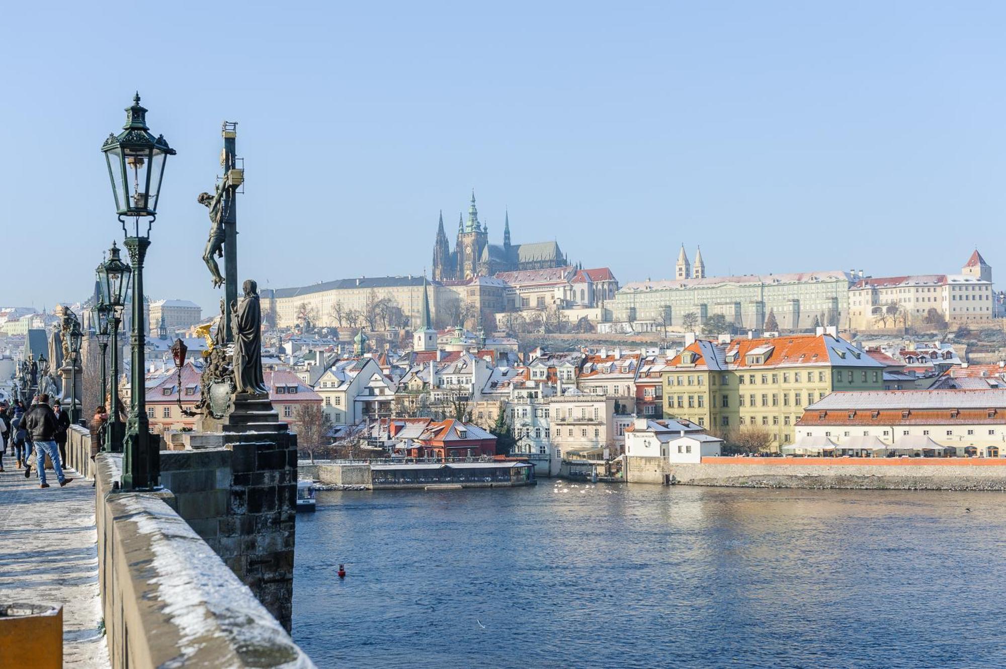 Spacious Apartments Near Karlin Square Prag Exterior foto