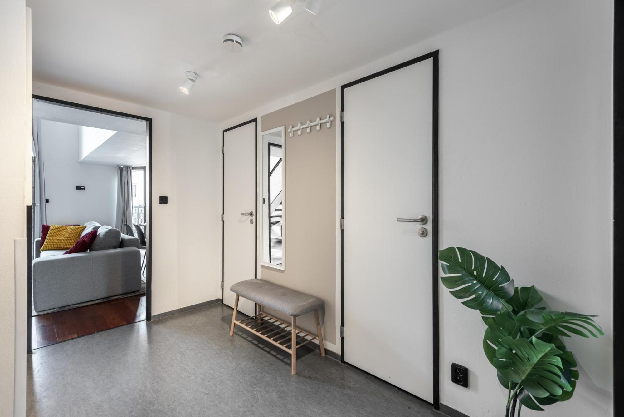 Spacious Apartments Near Karlin Square Prag Exterior foto