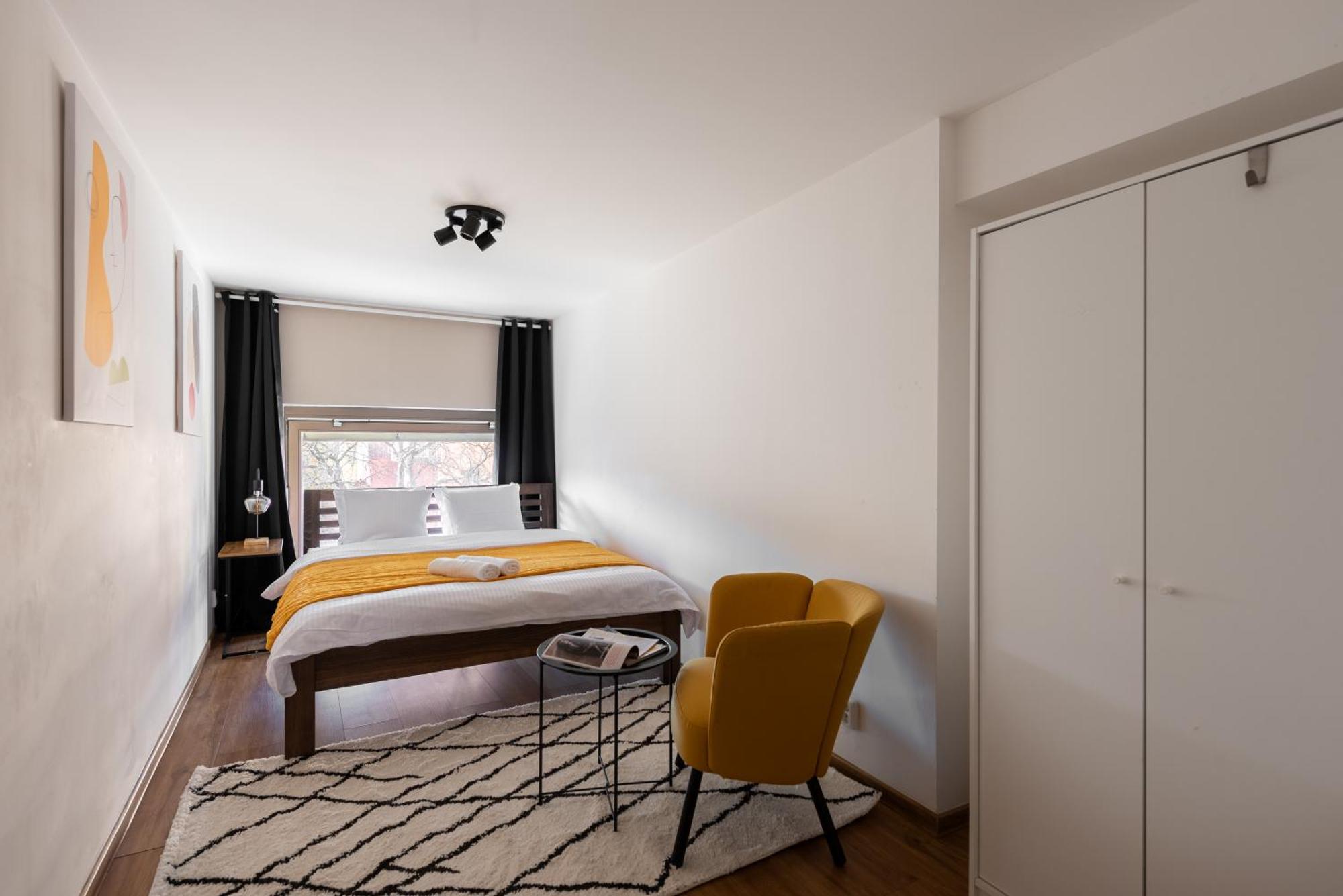 Spacious Apartments Near Karlin Square Prag Exterior foto