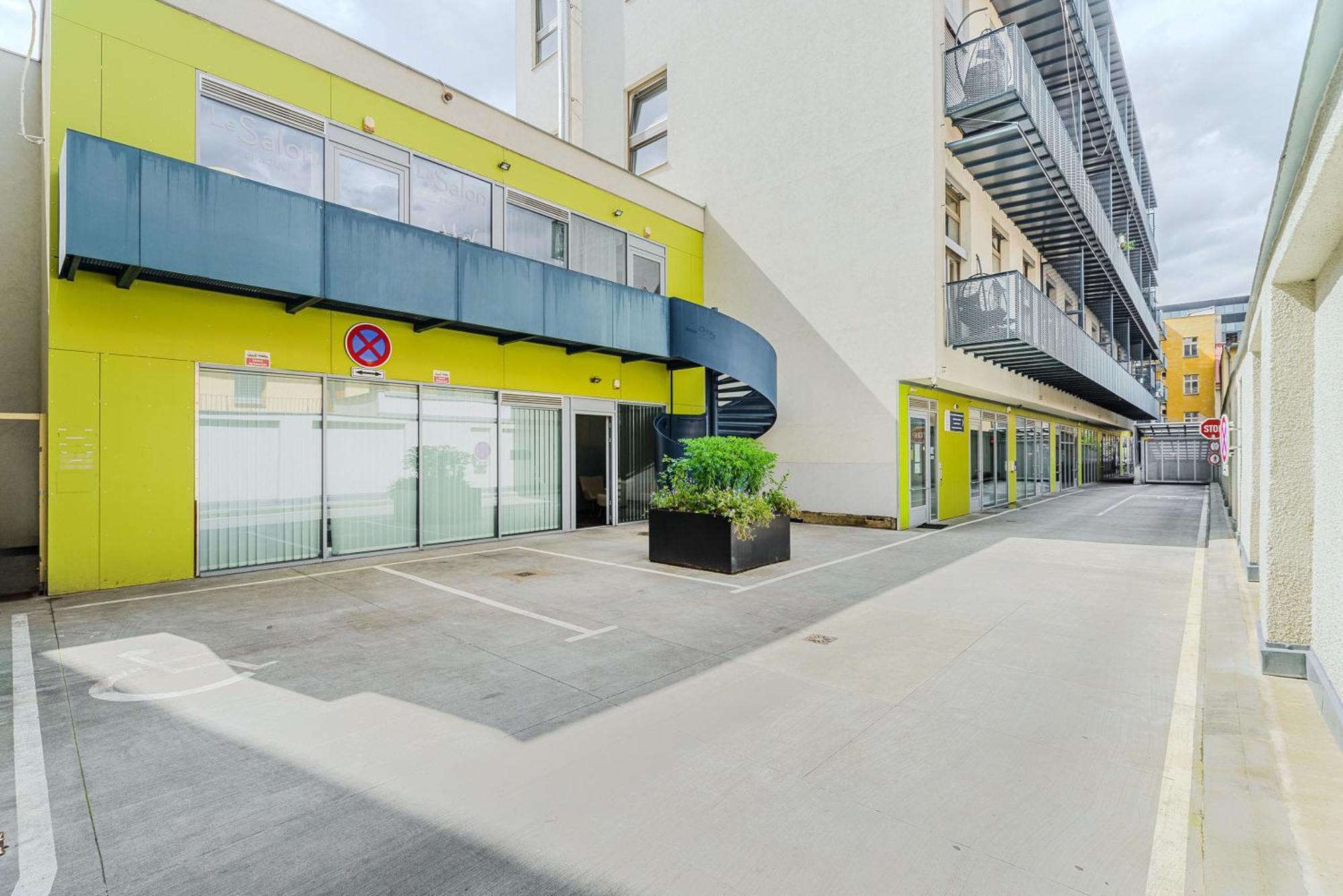 Spacious Apartments Near Karlin Square Prag Exterior foto