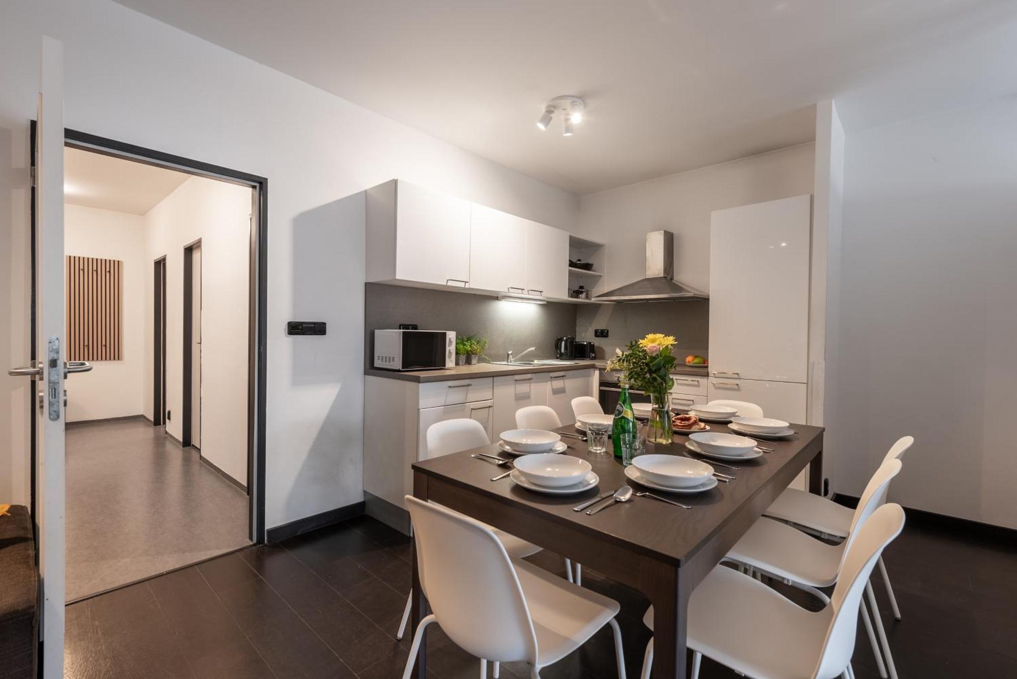 Spacious Apartments Near Karlin Square Prag Exterior foto